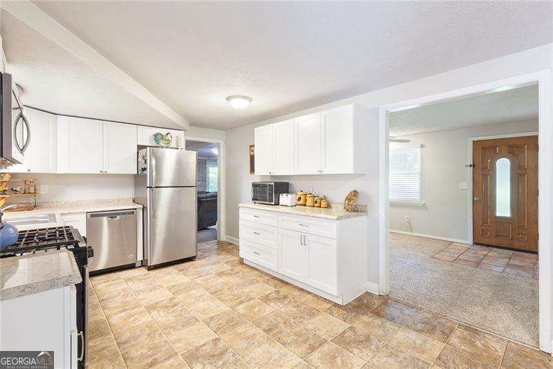 6119 Lullwater Drive Douglasville - 17