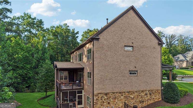 1720 Flinthaven Court Lawrenceville - 79