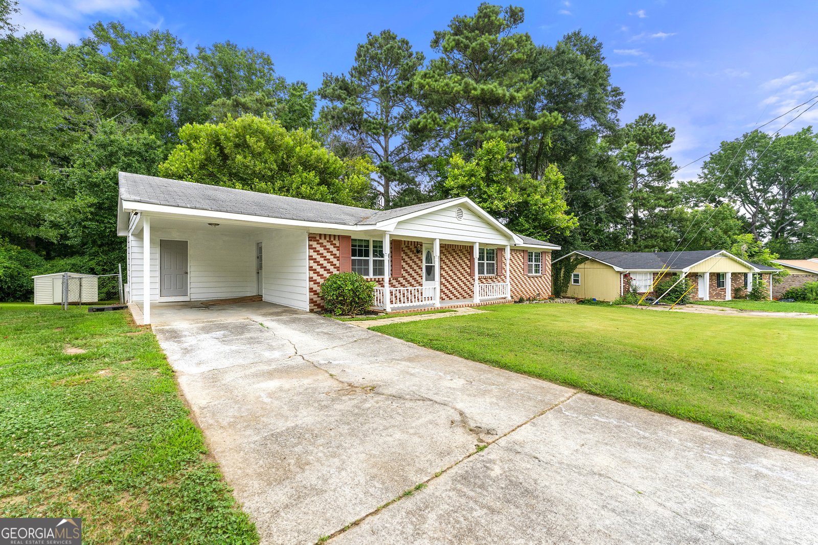 3027 Lakeridge Drive Conyers - 3