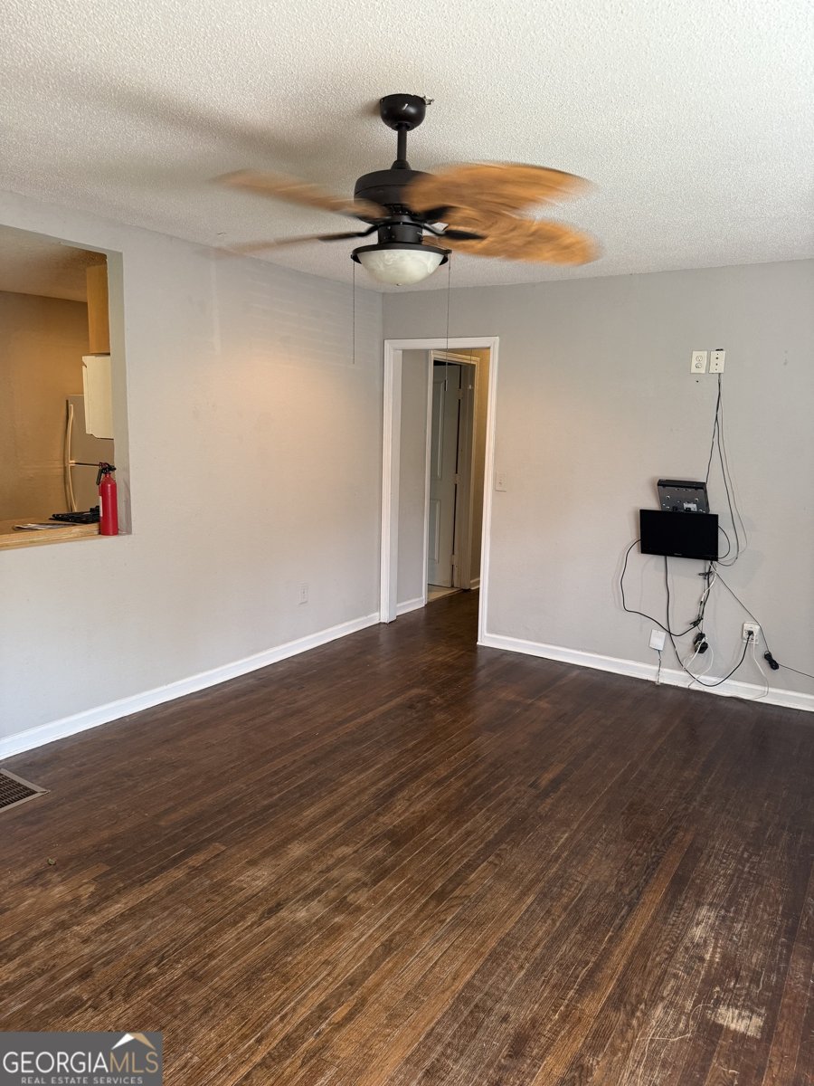 1111 Regis Road Atlanta - 11