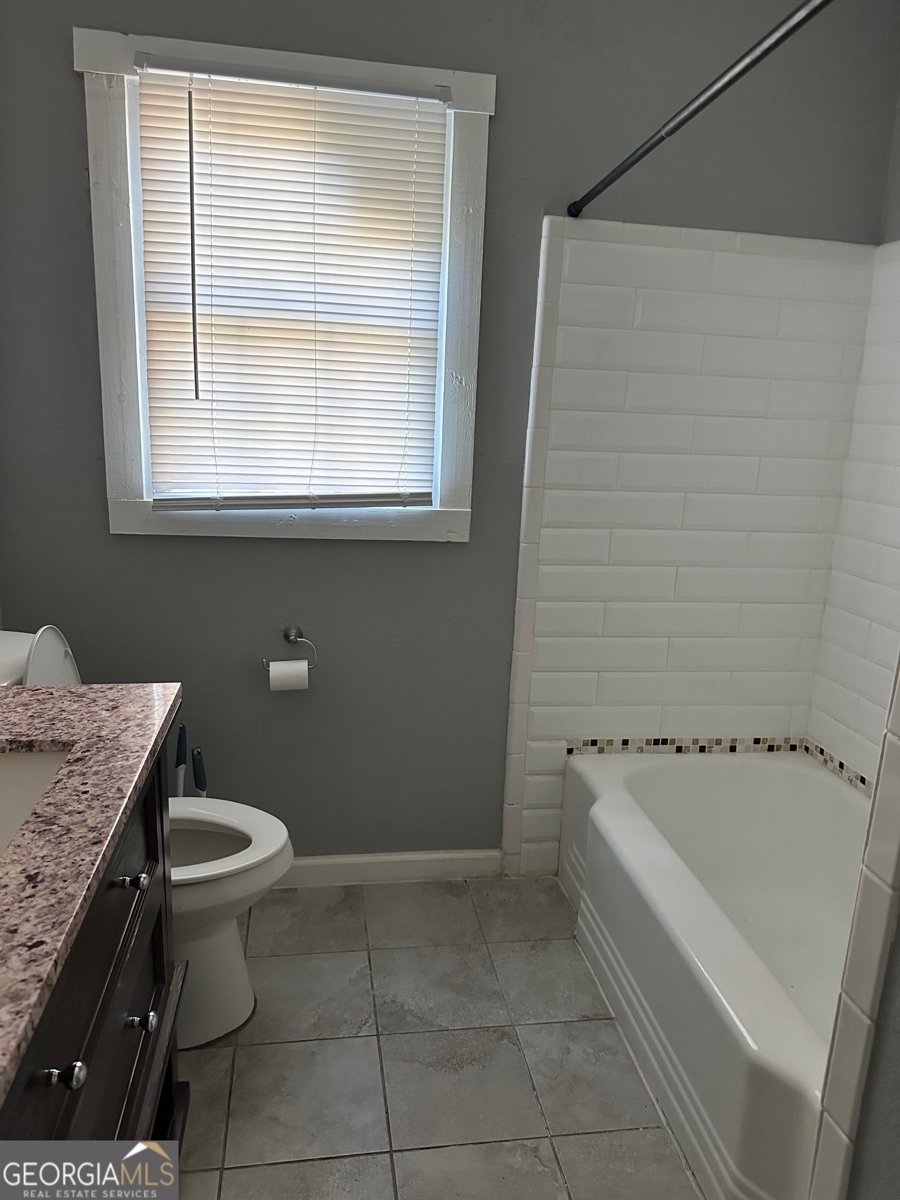 912 Rosedale Avenue Albany - 25