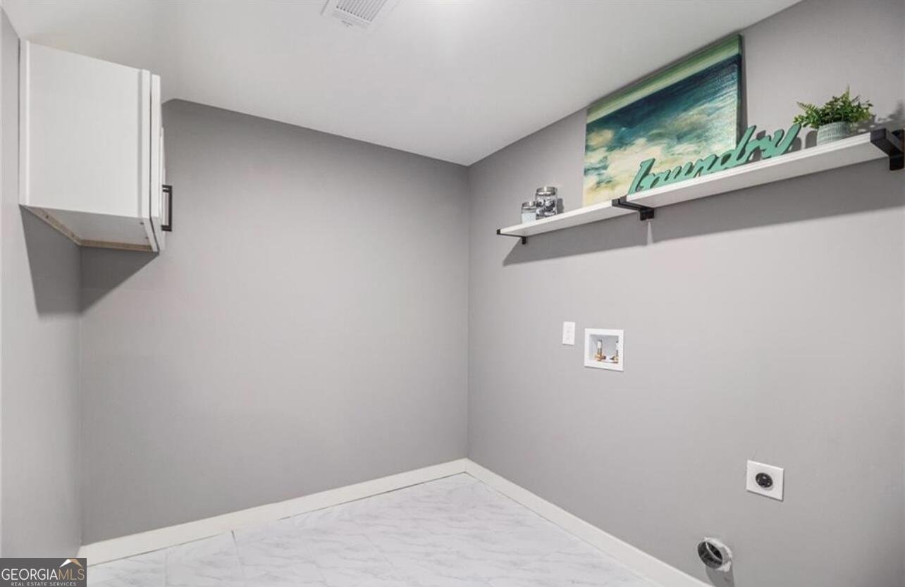 208 Silver Springs Circle Atlanta - 1