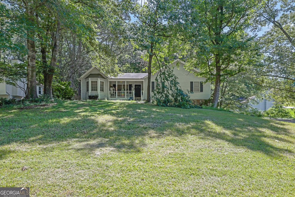 215 Valley Brook Drive Woodstock - 1