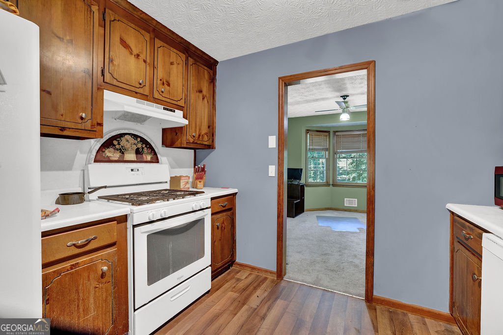 215 Valley Brook Drive Woodstock - 18