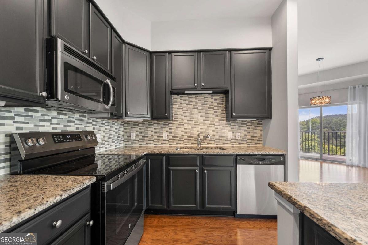 200 River Vista Drive Atlanta - 8
