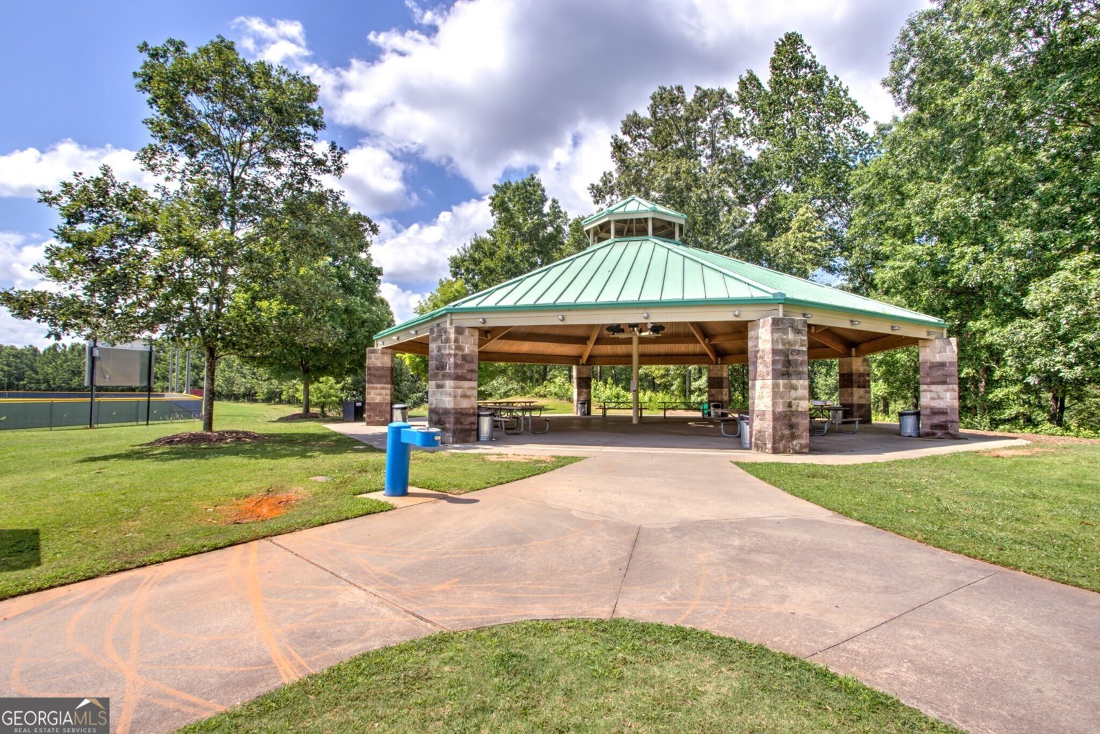 4862 White Street Sugar Hill - 14