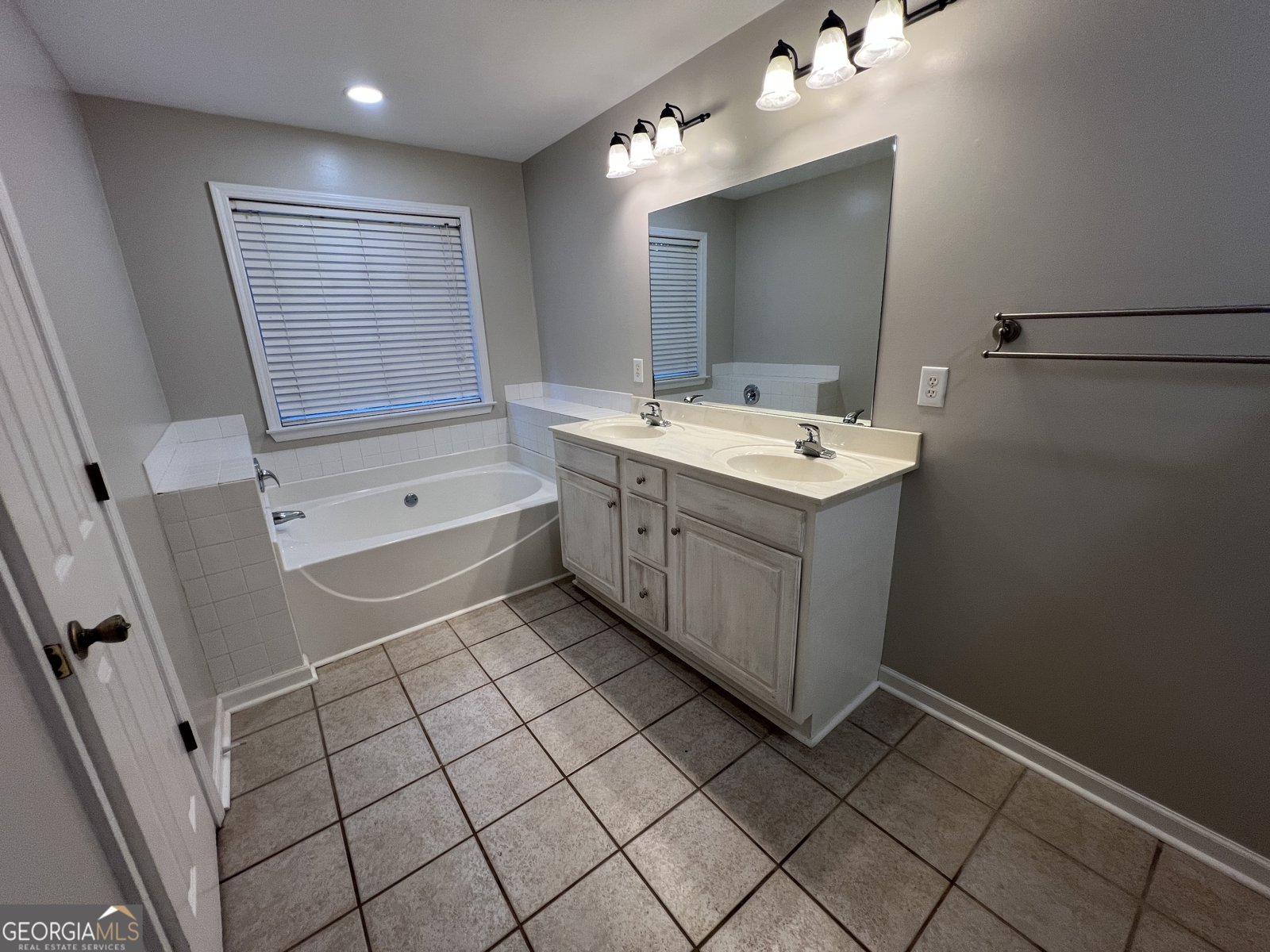 315 PAIGE Way Winder - 4