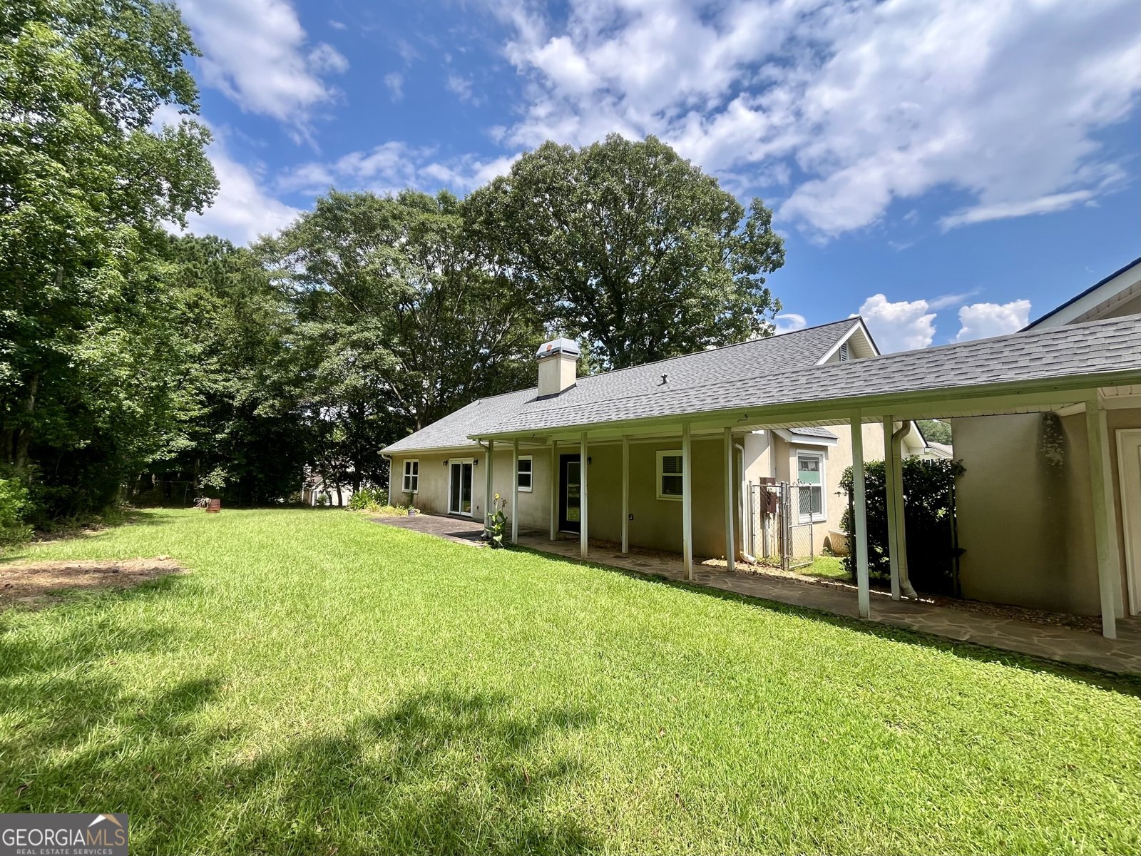 10 Carriage Gate Drive Sharpsburg - 16