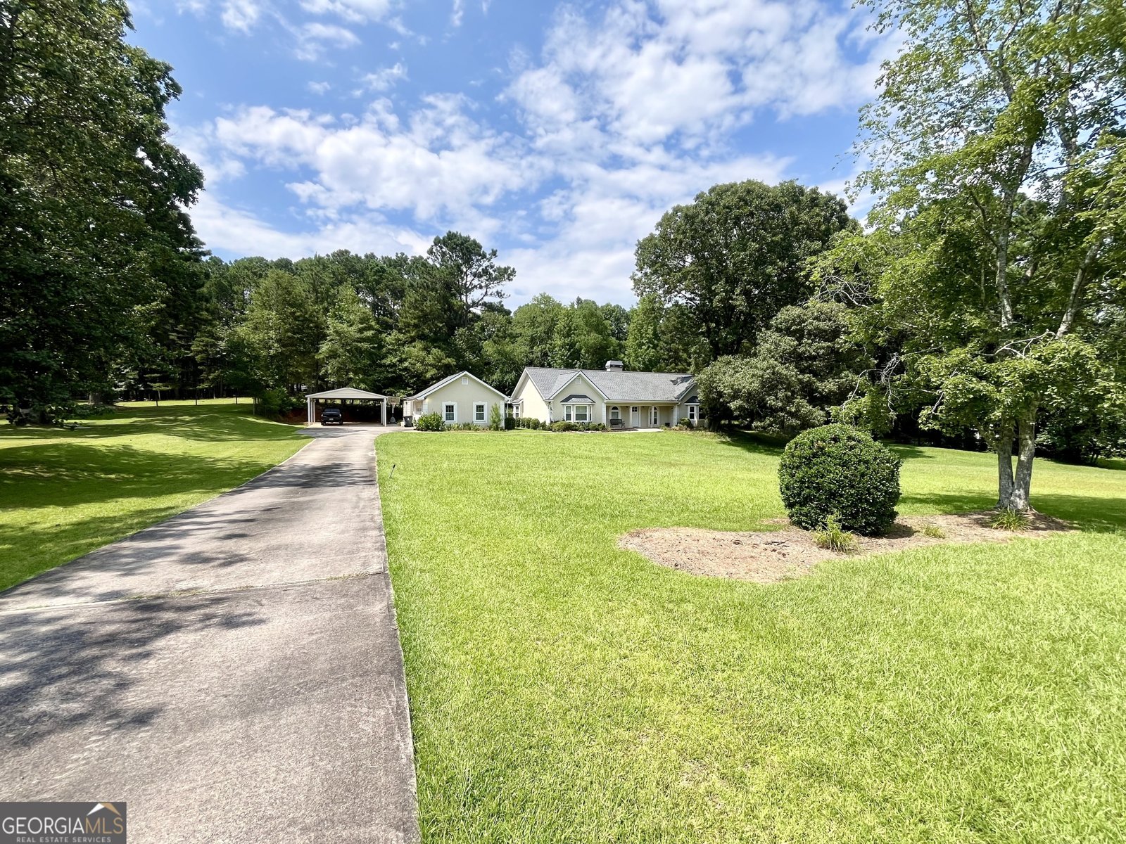 10 Carriage Gate Drive Sharpsburg - 21