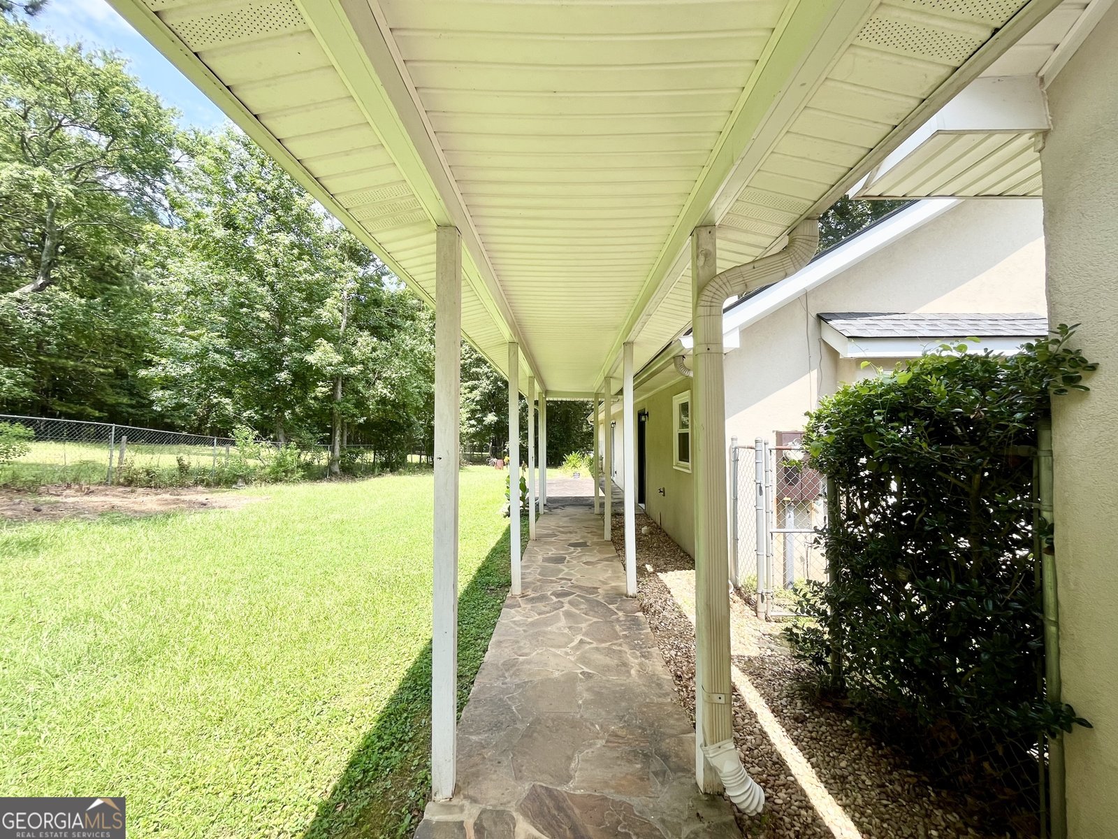 10 Carriage Gate Drive Sharpsburg - 40