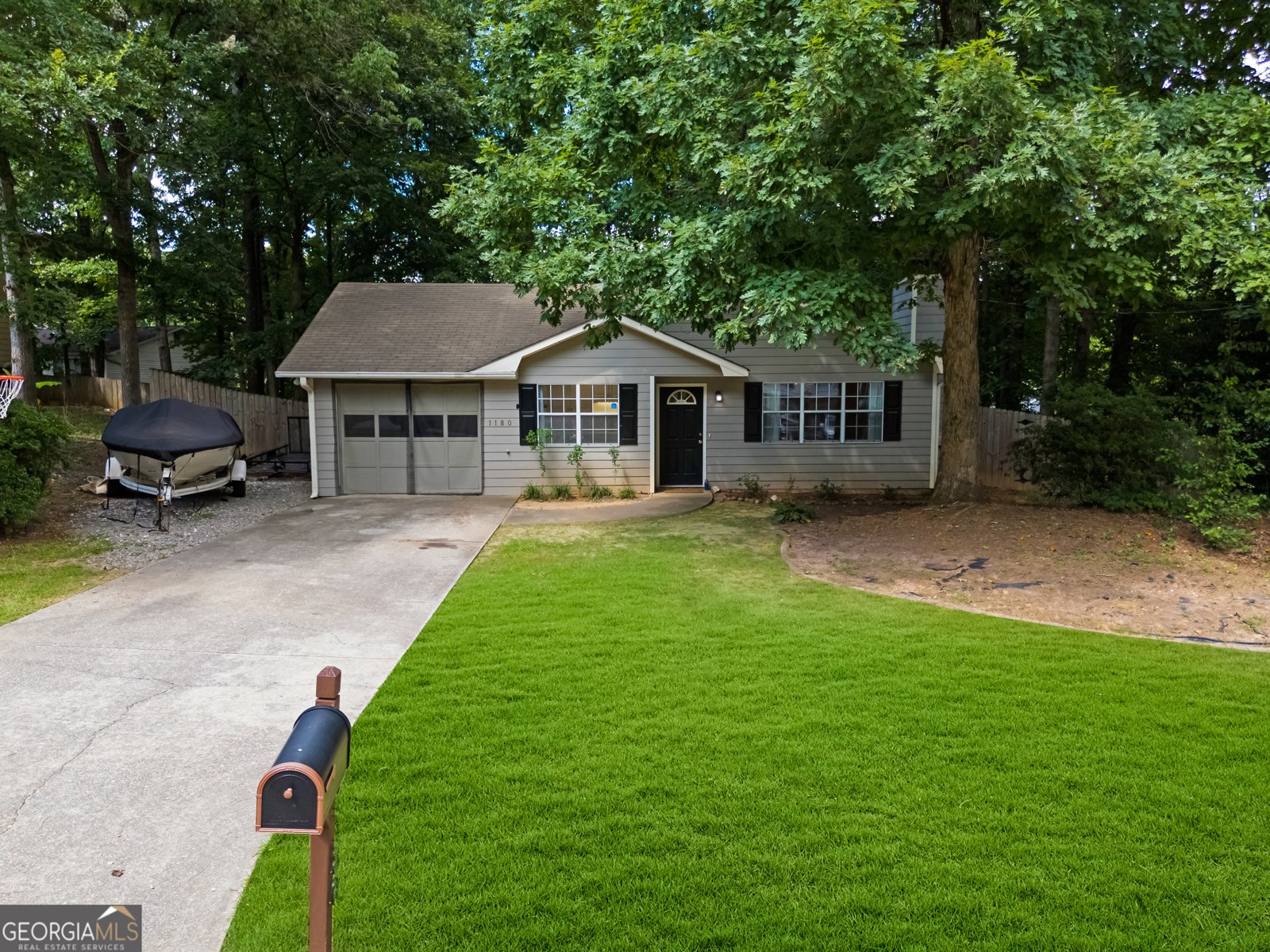 1180 AUSTIN Court Sugar Hill - 2