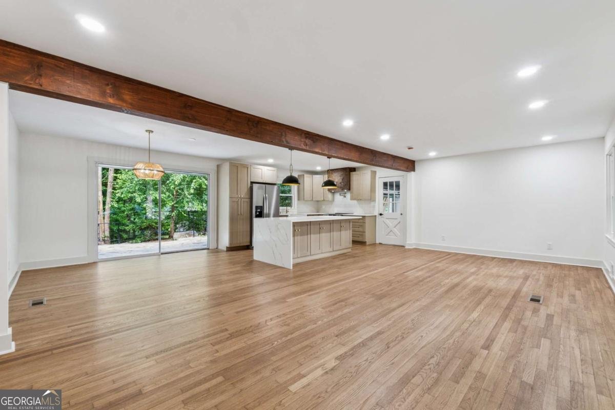 459 Thackery Place Atlanta - 5