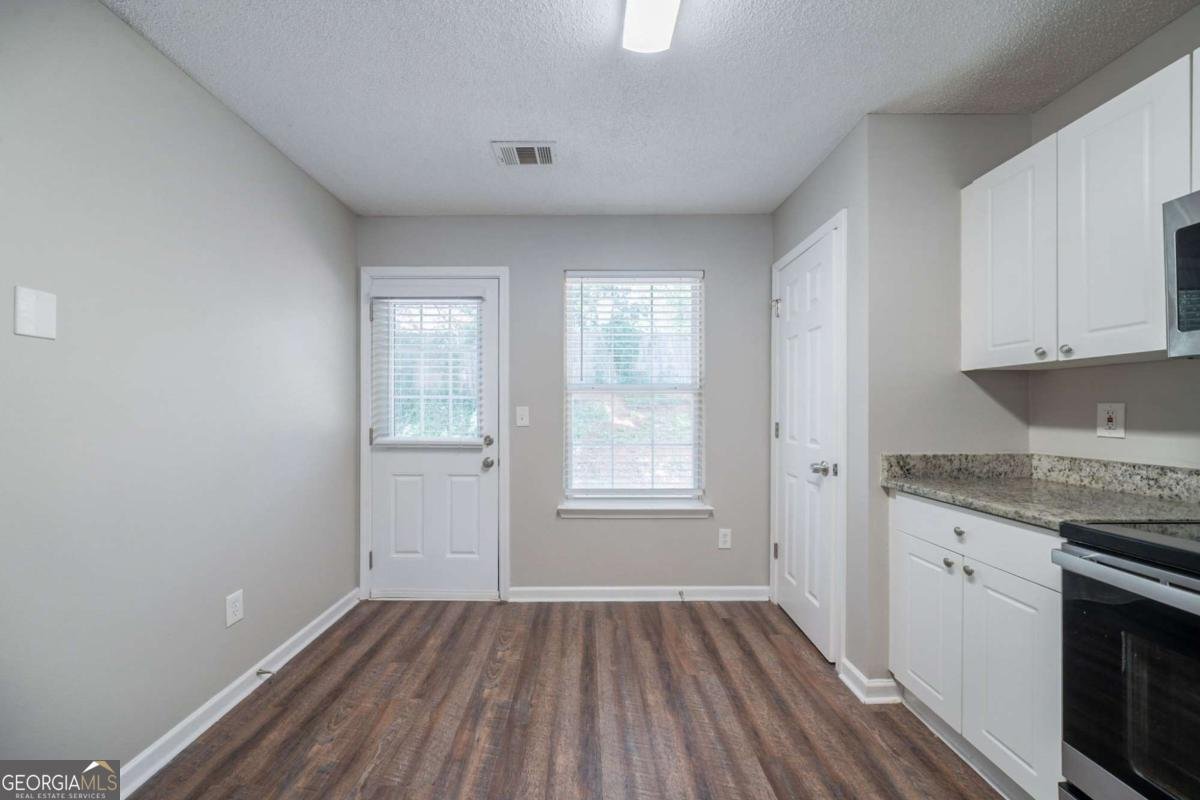 85 Lakeside Drive Covington - 2