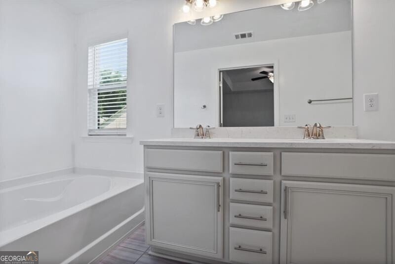2256 Triple Crown Lane Lithonia - 14