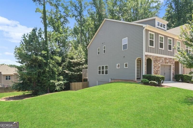 2256 Triple Crown Lane Lithonia - 2