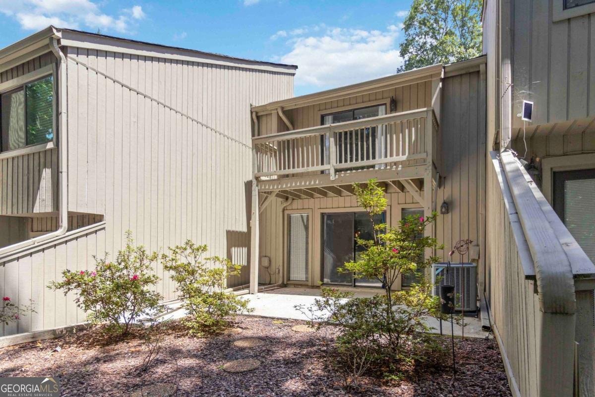 1260 Druid Knoll Drive Brookhaven - 2