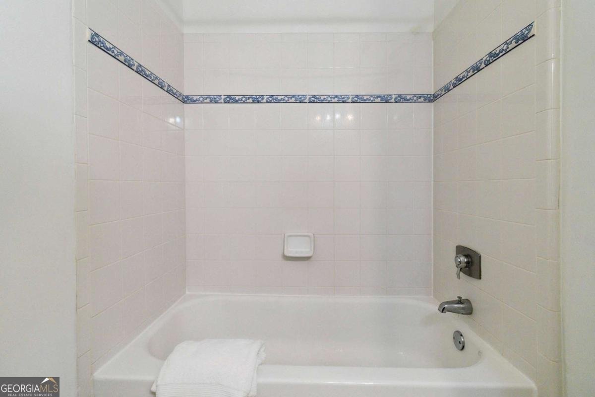 1260 Druid Knoll Drive Brookhaven - 21