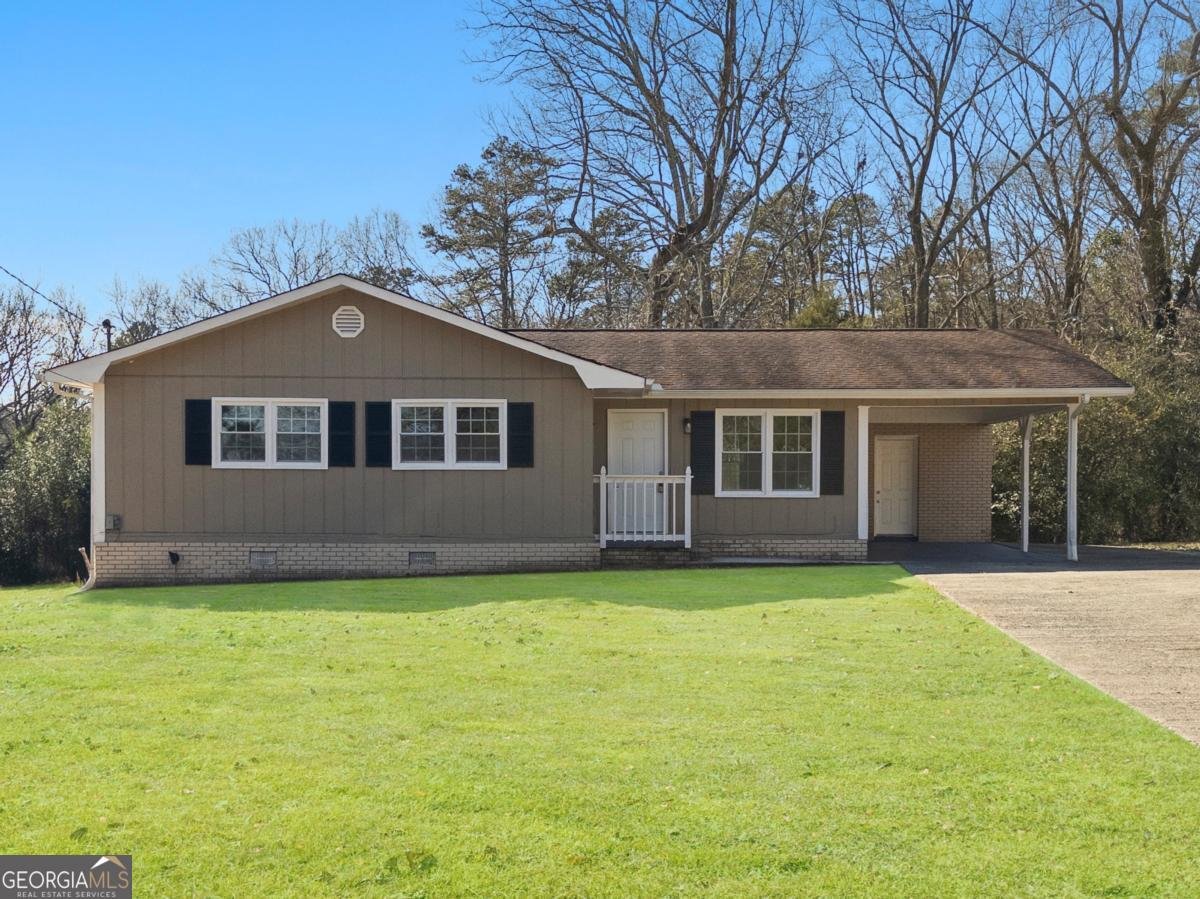 215 Lovebridge Drive Calhoun - 1