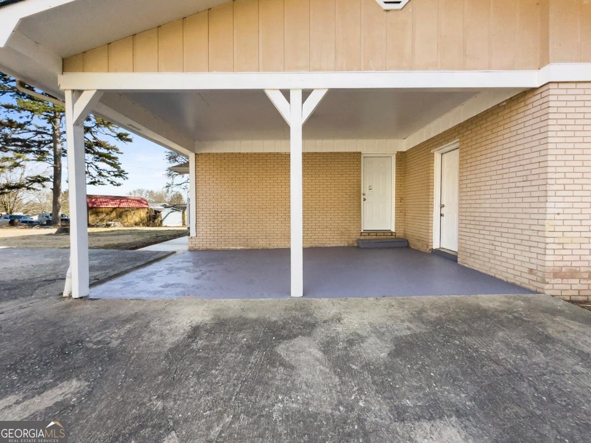 215 Lovebridge Drive Calhoun - 3