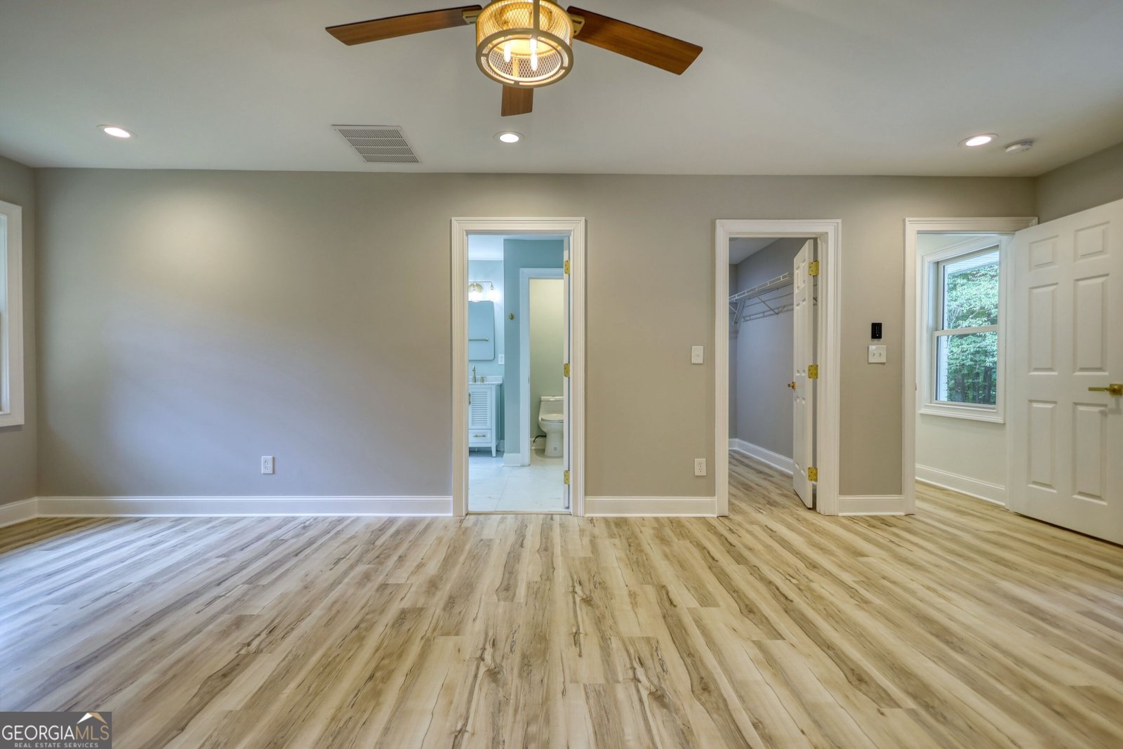 922 Linch Road Senoia - 27