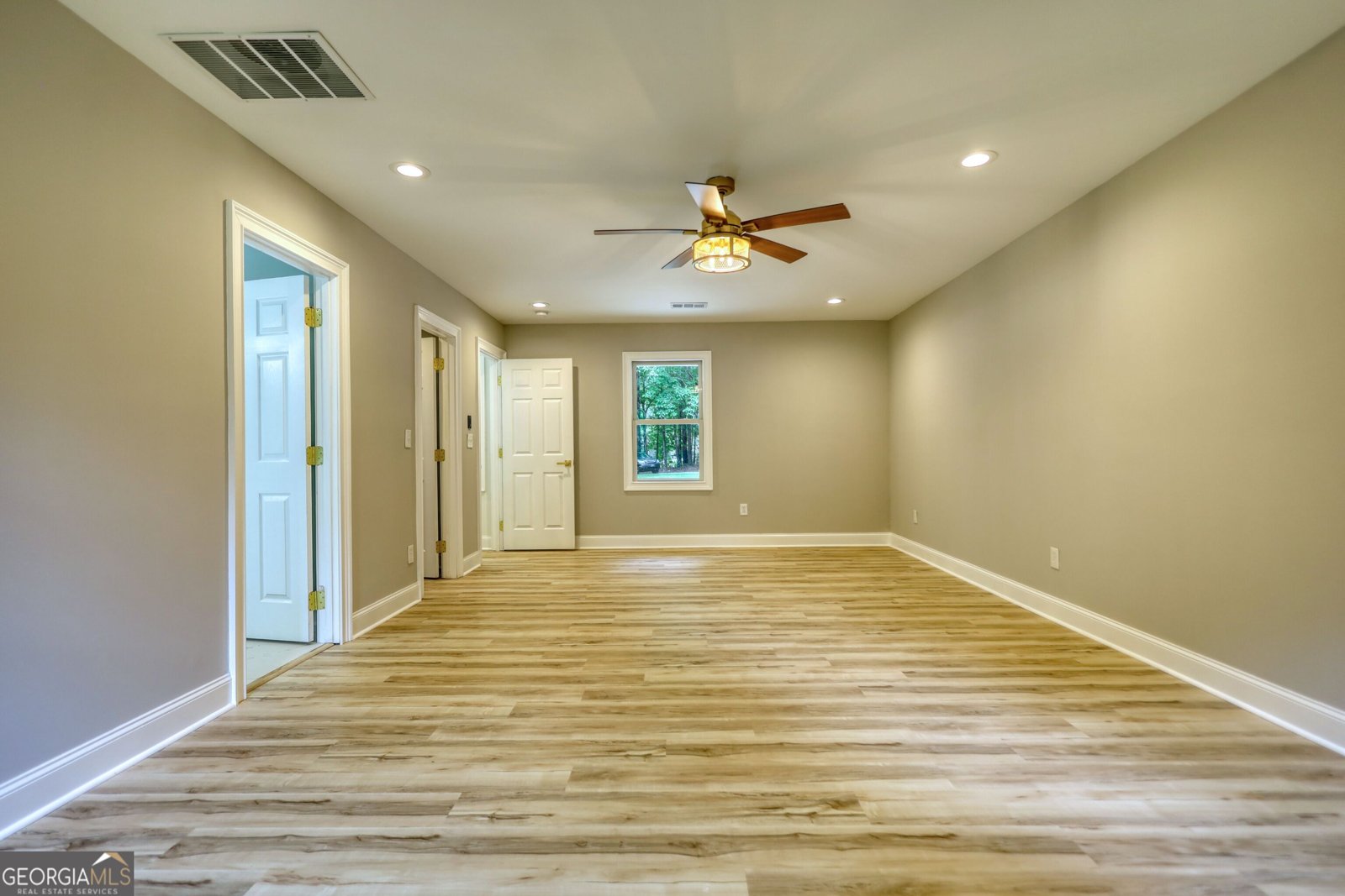 922 Linch Road Senoia - 29