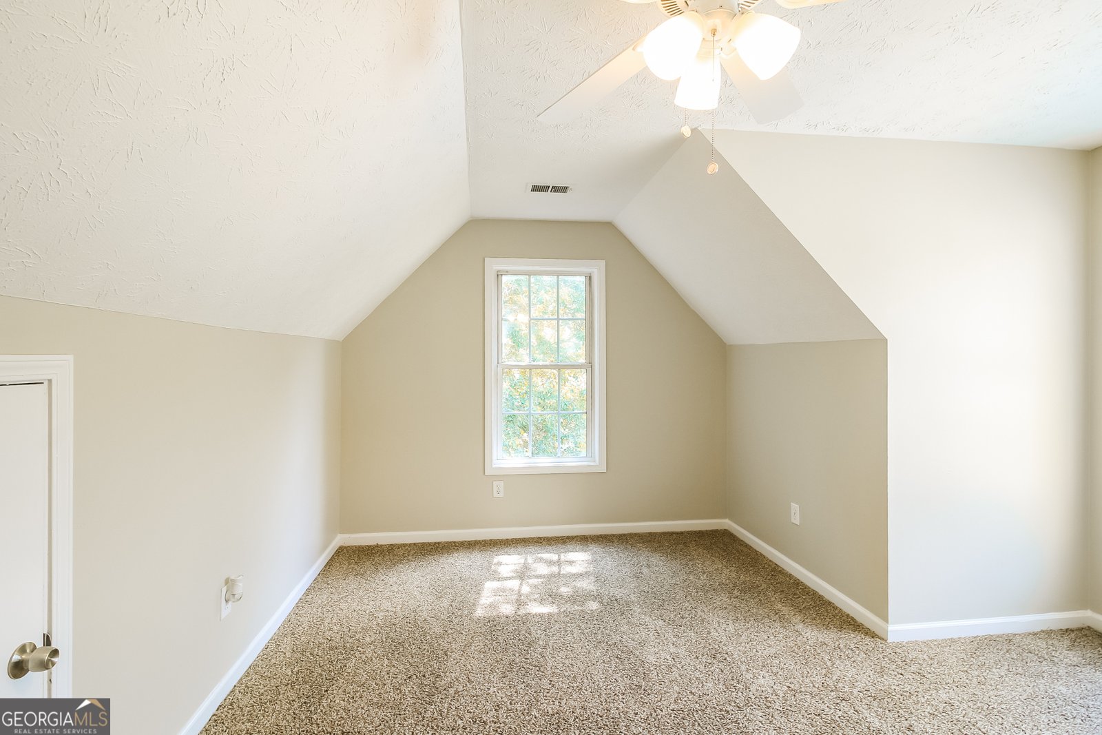 634 Weaver Falls Court Loganville - 16
