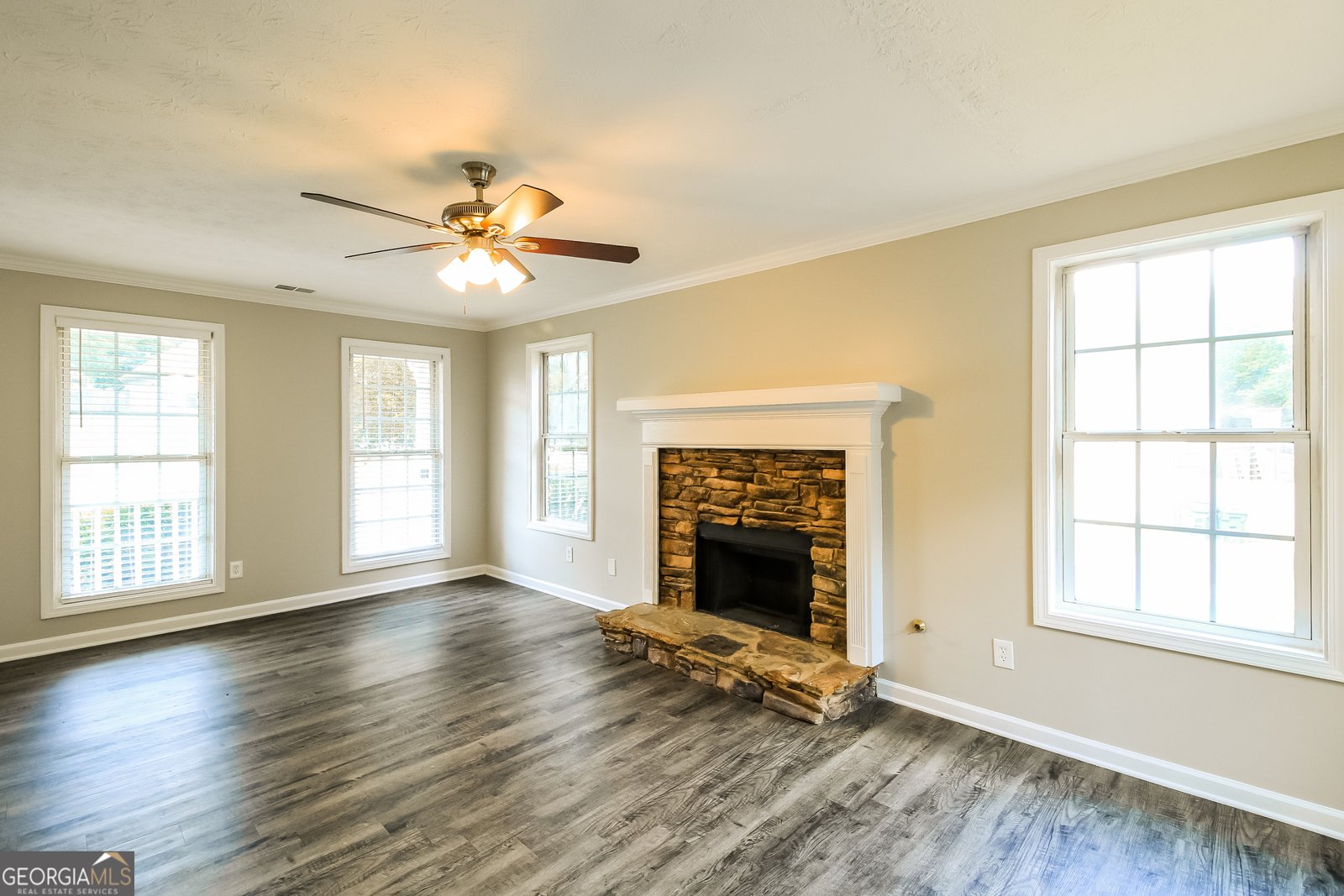 634 Weaver Falls Court Loganville - 4
