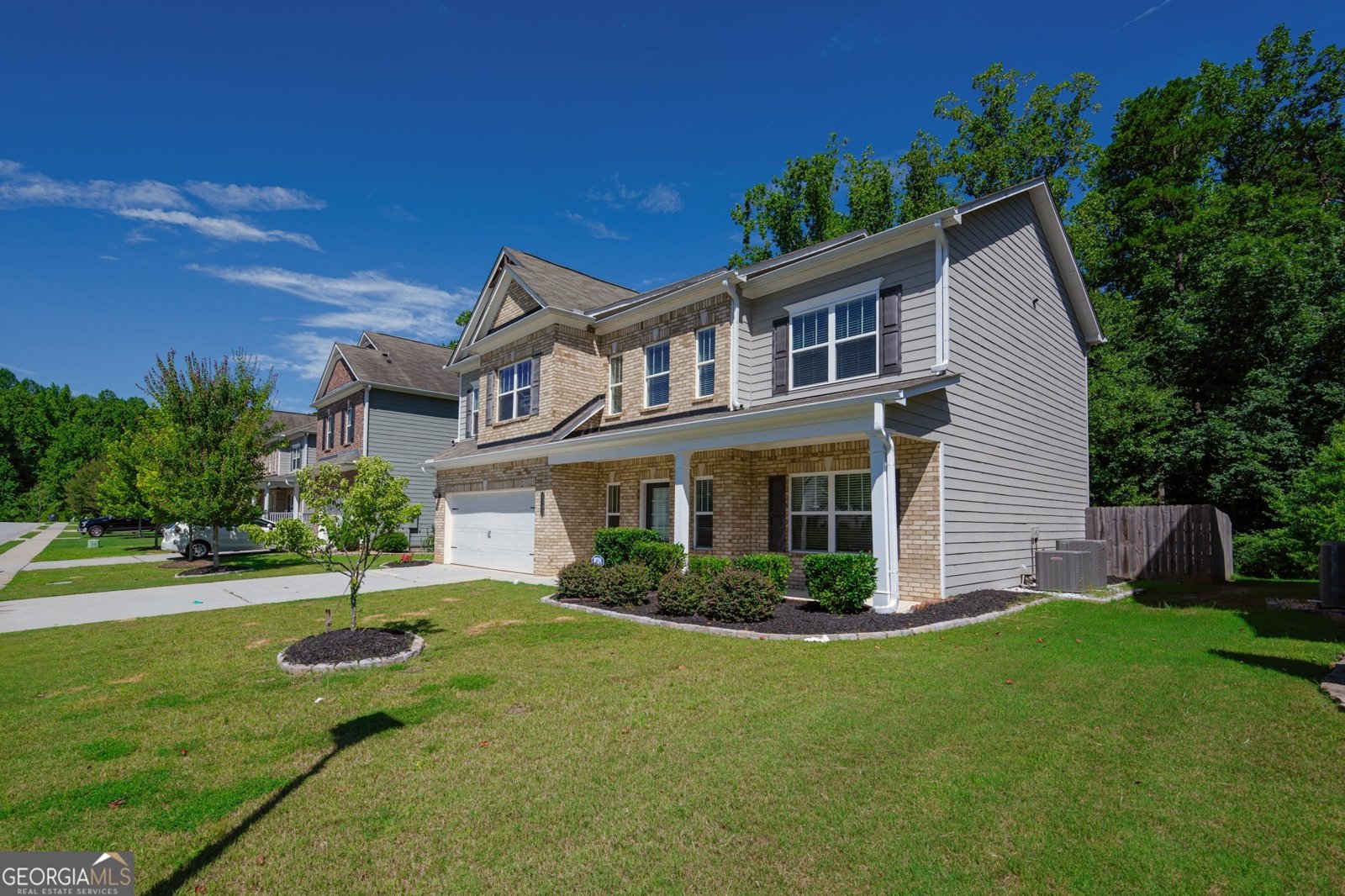 1150 Sycamore Creek Trail Sugar Hill - 2