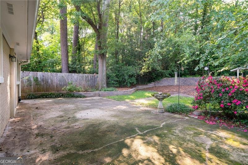 1361 Christmas Lane Atlanta - 28