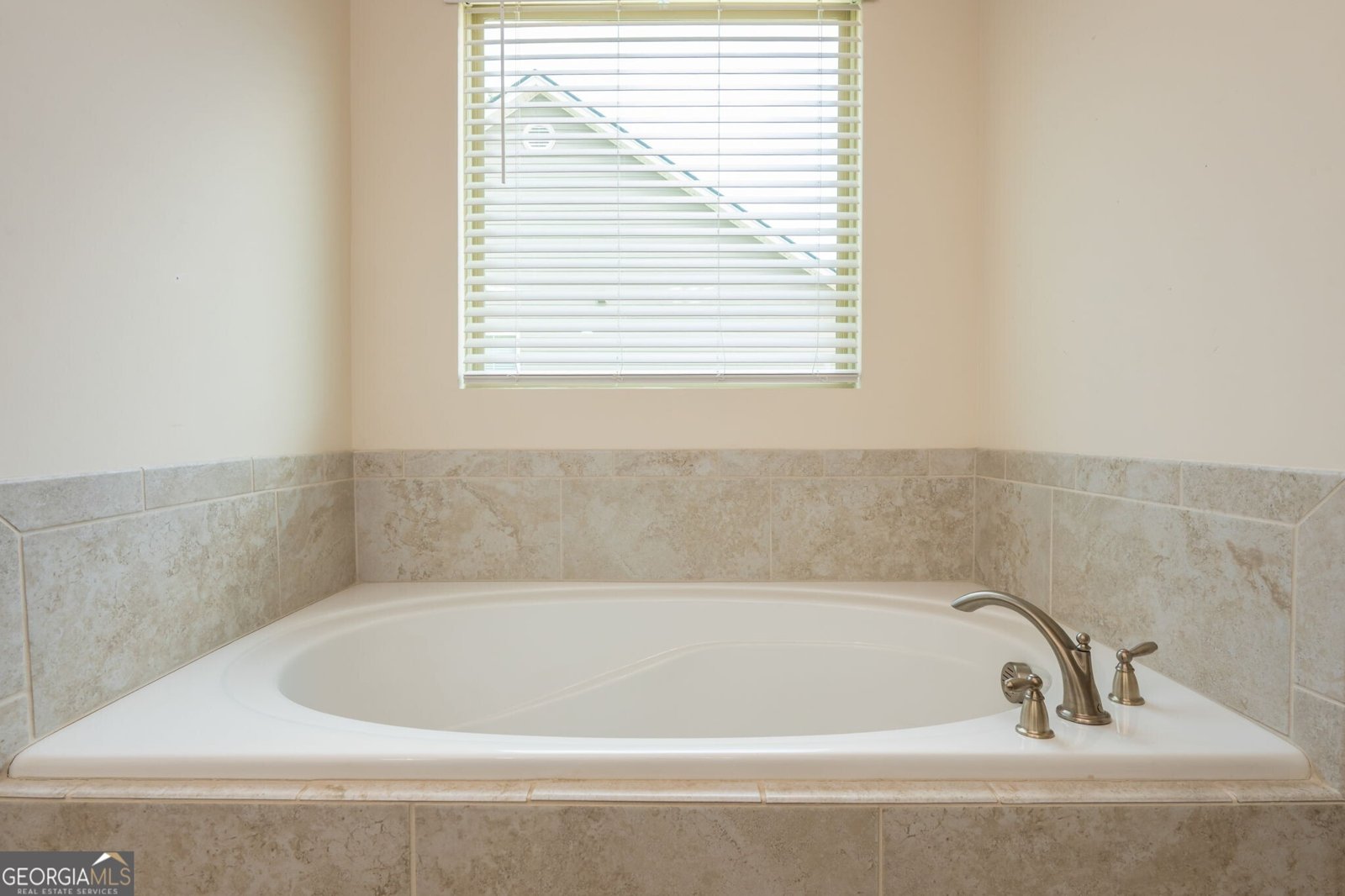 9445 Dunmoore Drive Cumming - 8