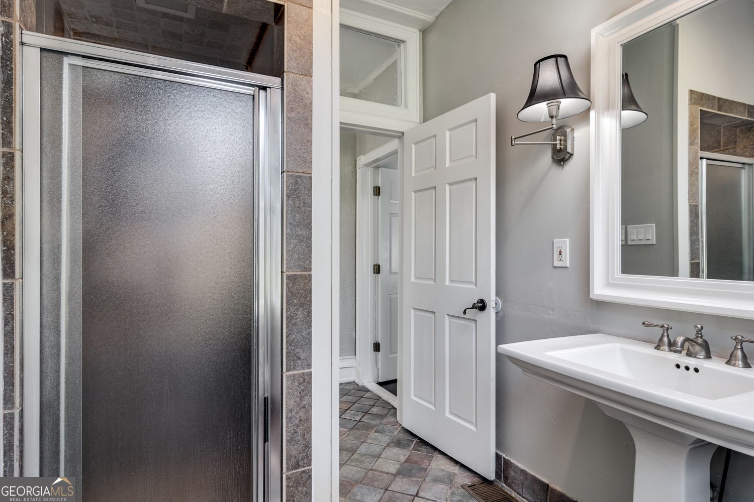 1120 Standard Drive Atlanta - 17