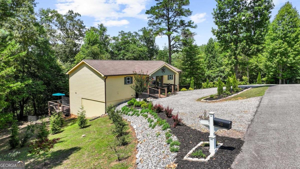 240 Upper Fox Trail Blairsville - 1