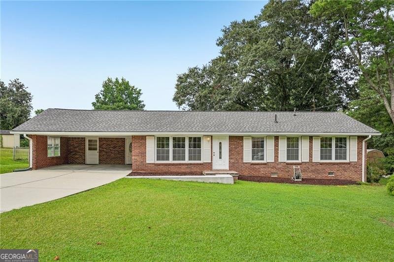 4810 White Lake Drive Acworth - 1