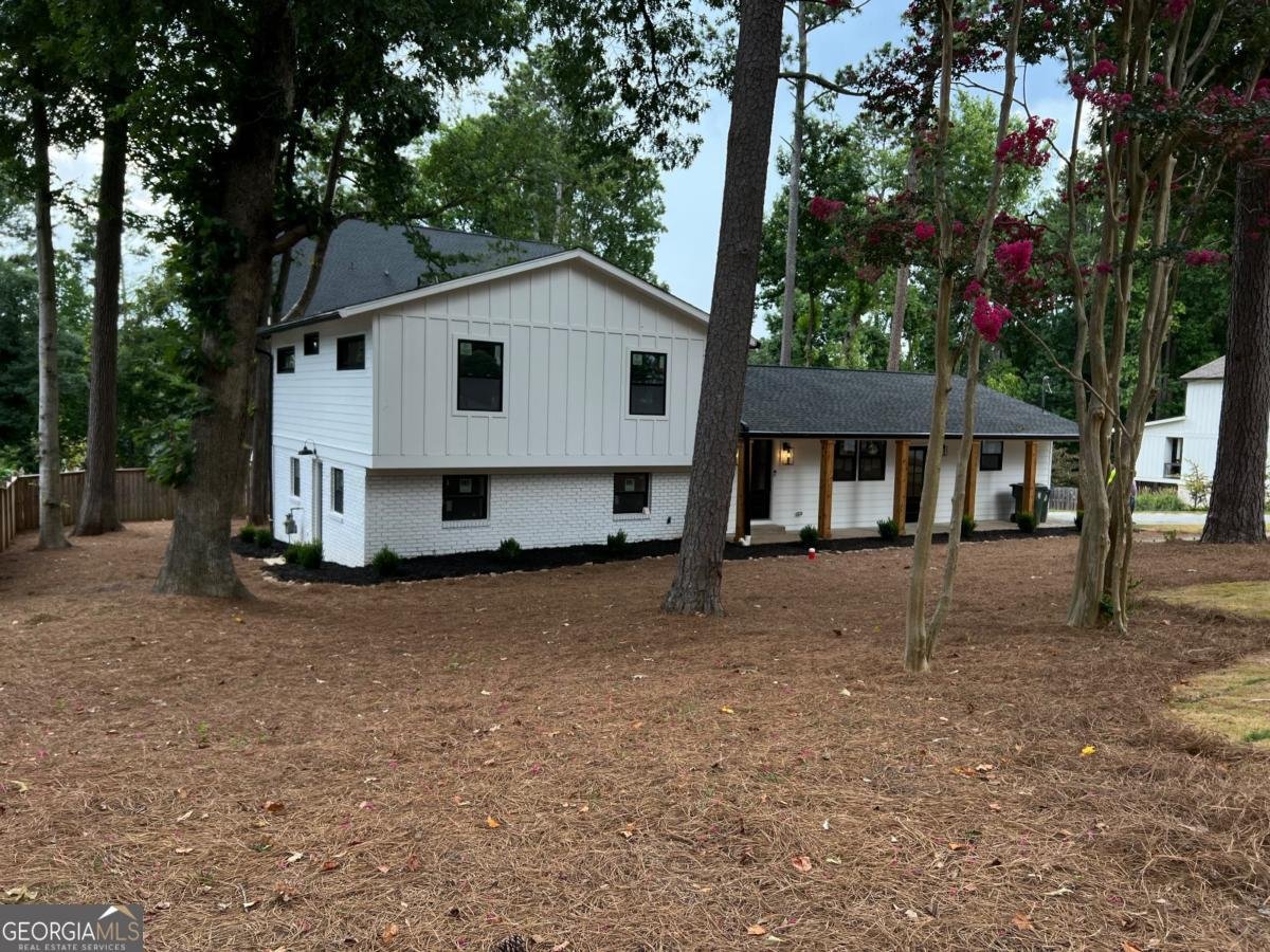 1967 Commodore Lane Atlanta - 2