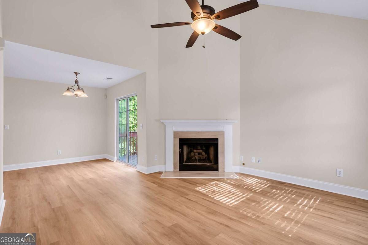 152 Stoneforest Drive Woodstock - 1