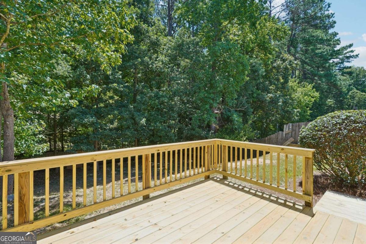 2733 Newtons Crest Circle Snellville - 24