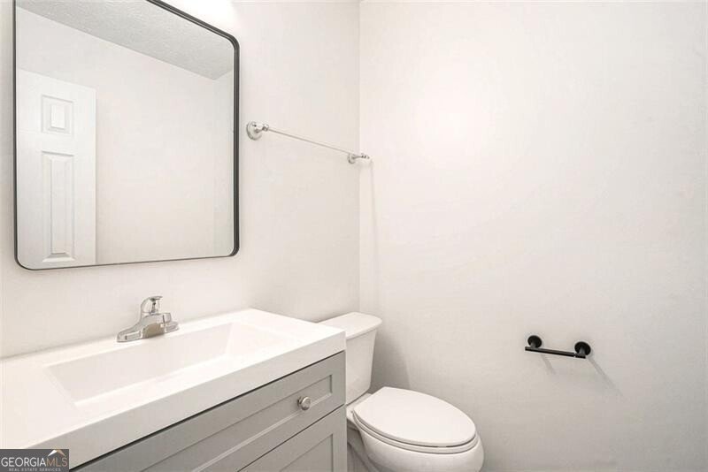 2504 HANNAH HAVEN Drive Conyers - 11