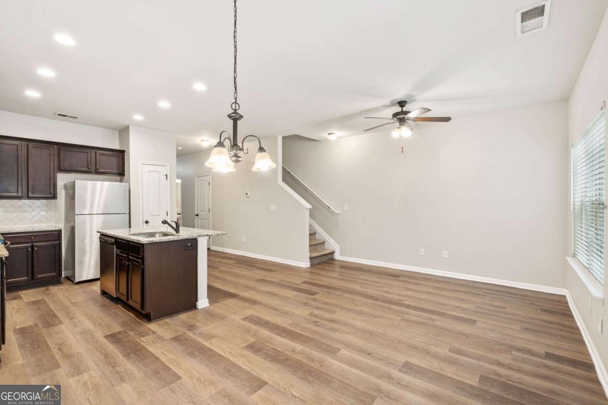 6048 Oak Bend Court Riverdale - 10