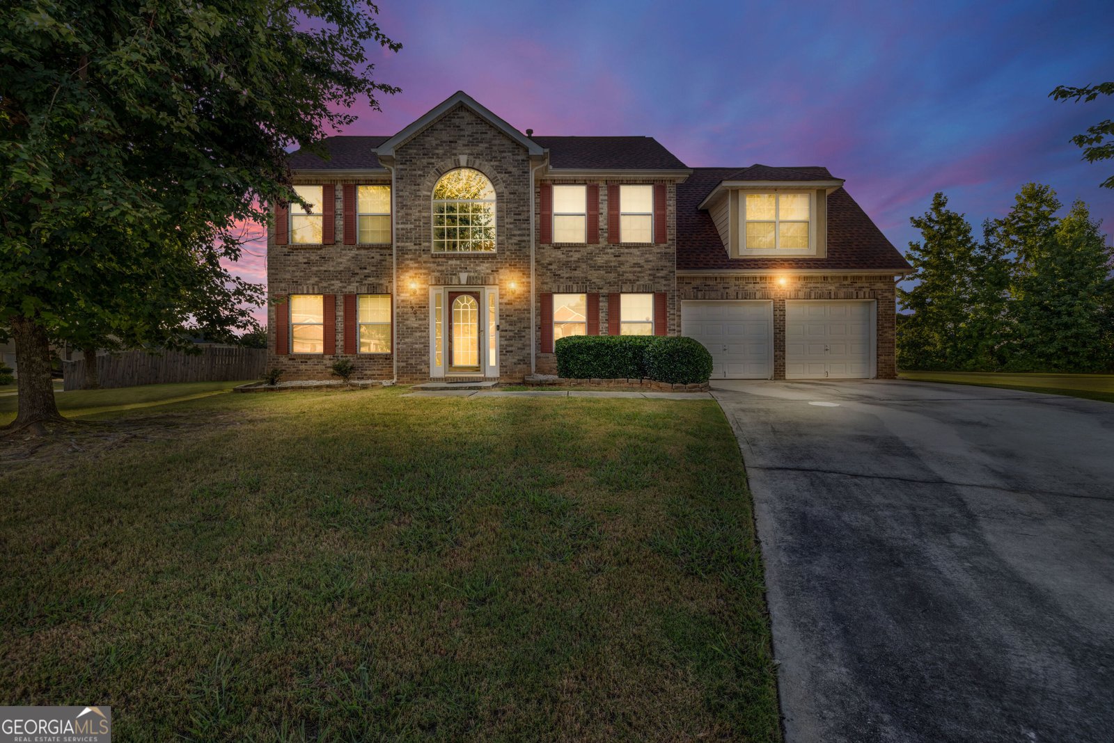 1903 Cobblestone Court Conyers - 1