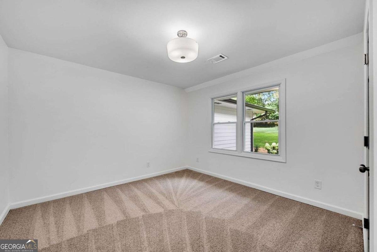 1276 Clay Road Mableton - 33