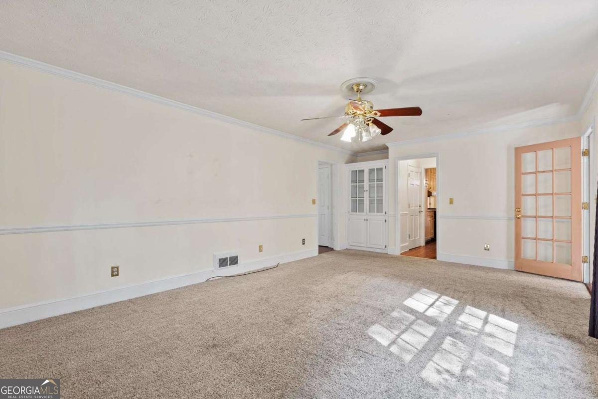 2646 Kinnett Drive Lilburn - 2