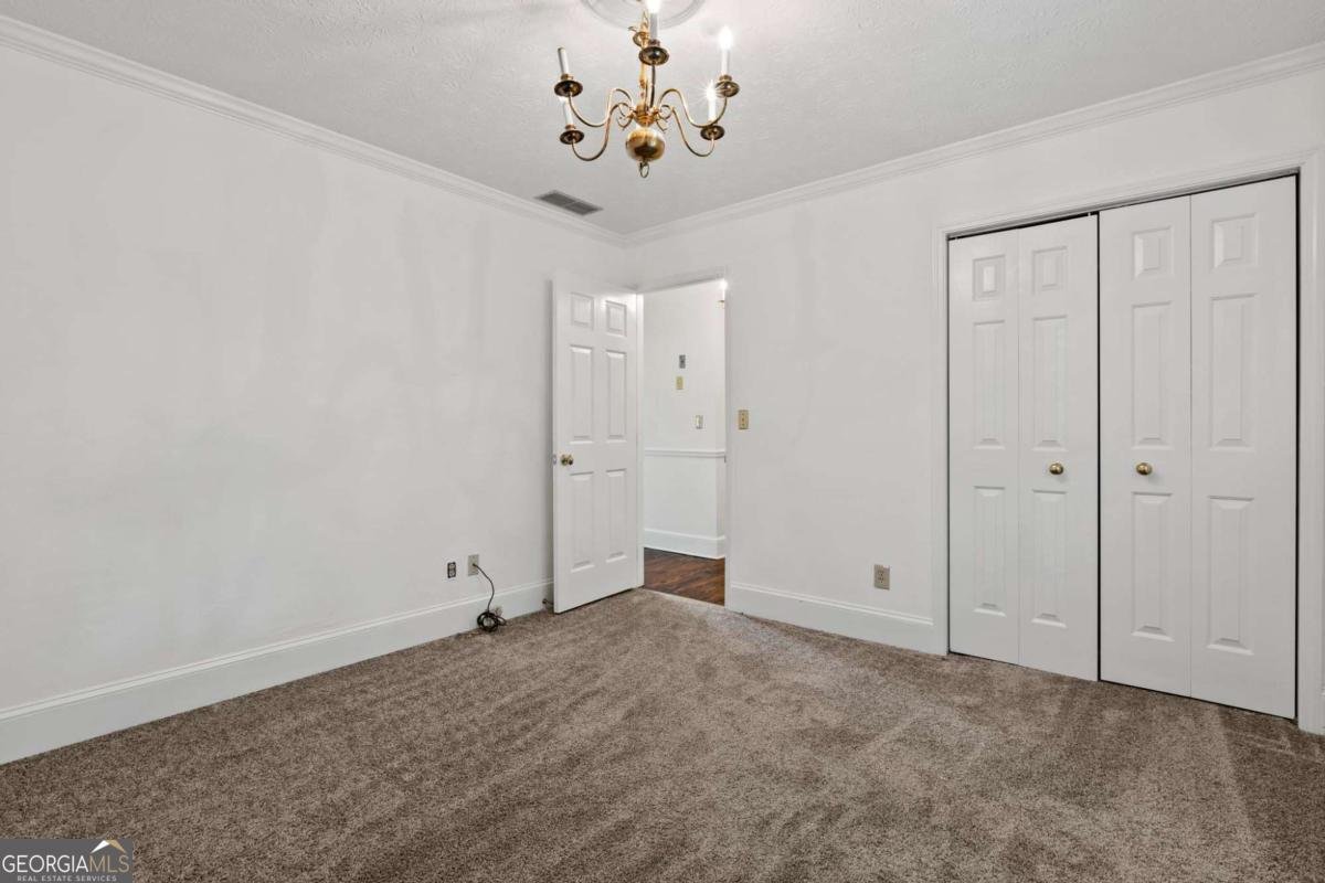 2646 Kinnett Drive Lilburn - 24