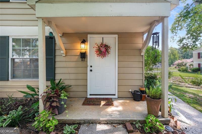 1305 SURREY Lane Marietta - 4
