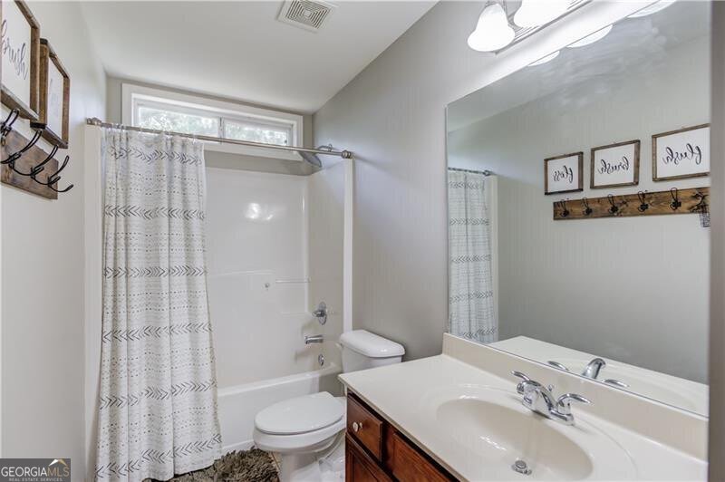 4729 Shady Lake Circle Gainesville - 27