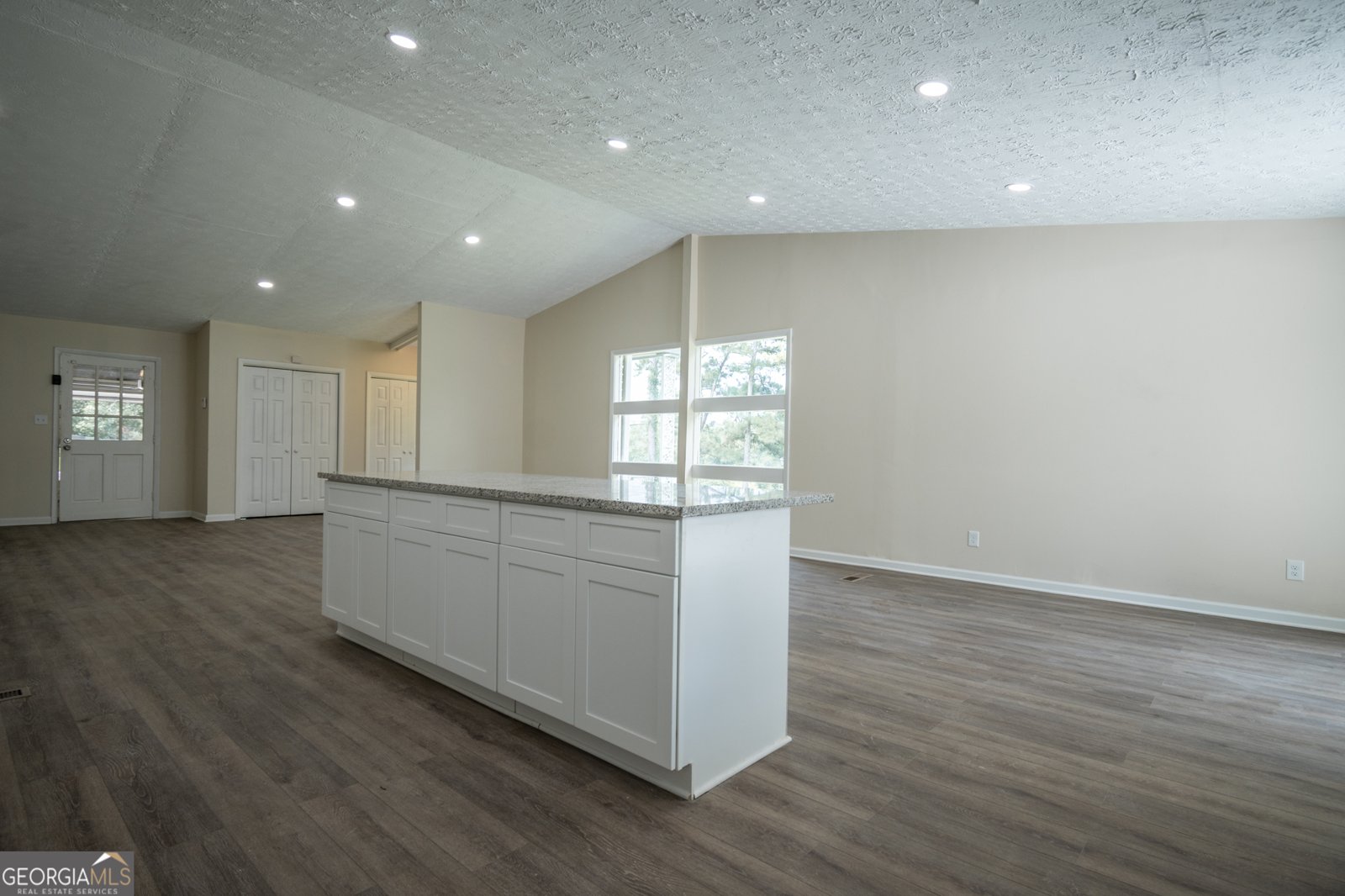 2743 Lake Capri Drive Conyers - 6