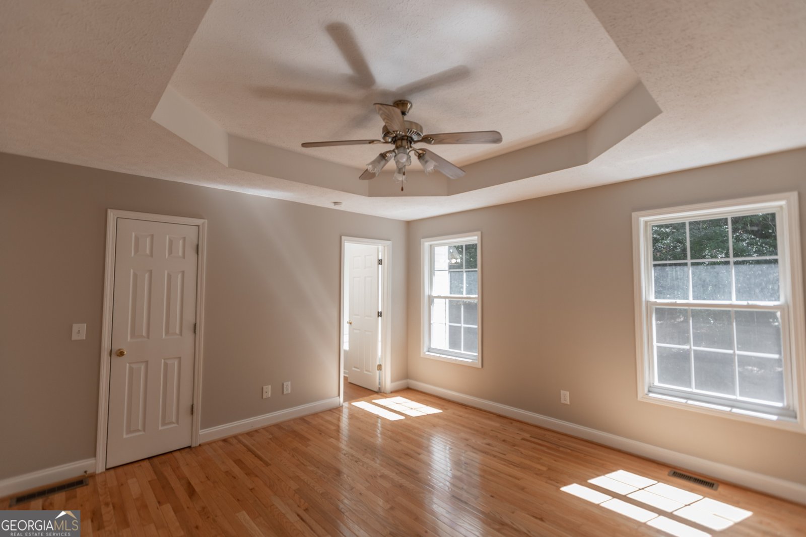 61 Leafview Drive Cleveland - 17