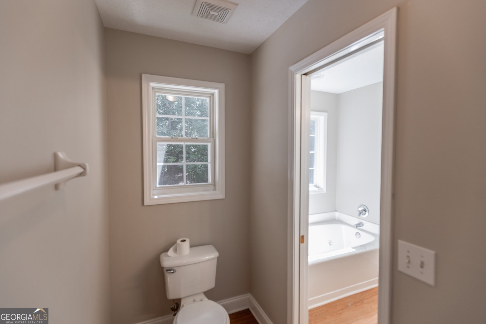 61 Leafview Drive Cleveland - 22