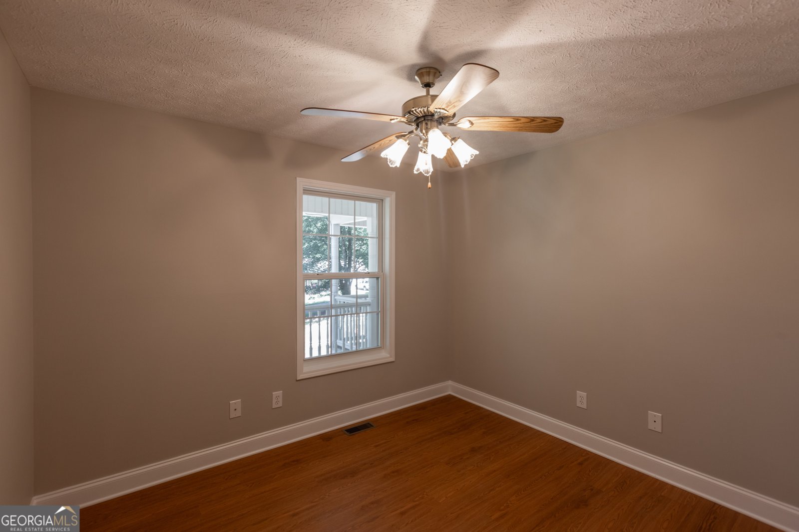61 Leafview Drive Cleveland - 23