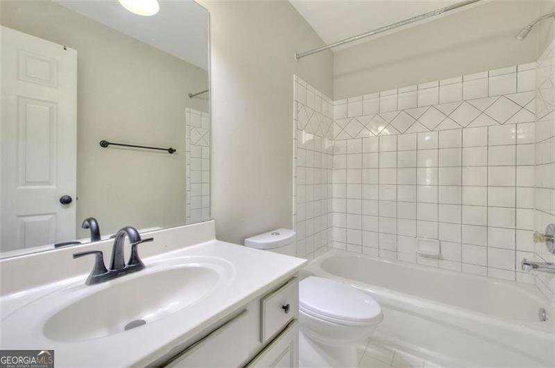 8355 AINSWORTH Cumming - 33