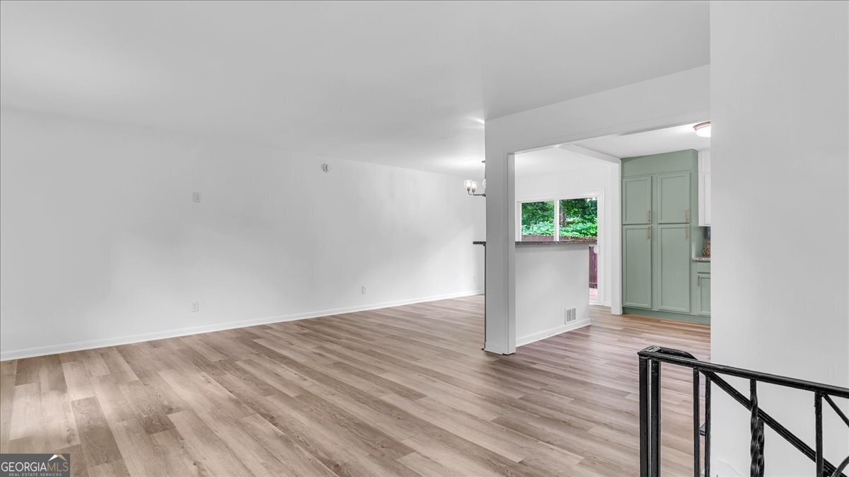 1905 ROLLINGWOOD Drive Atlanta - 12
